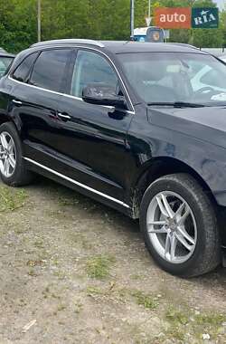 Внедорожник / Кроссовер Audi Q5 2016 в 