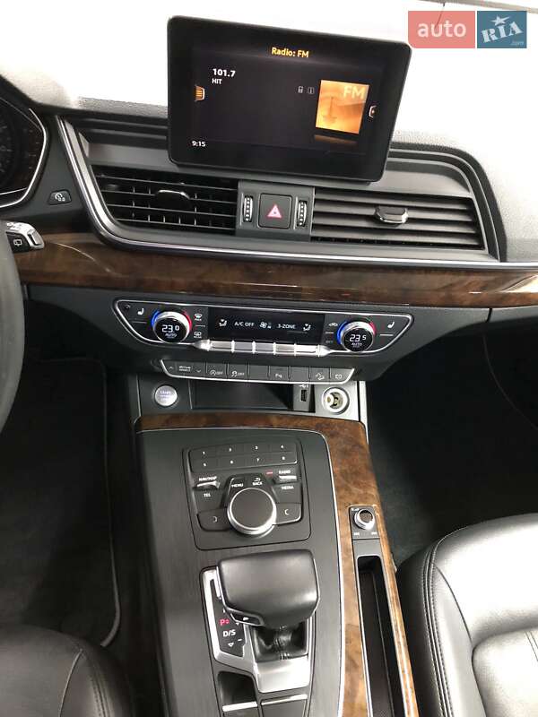 Внедорожник / Кроссовер Audi Q5 2020 в Львове