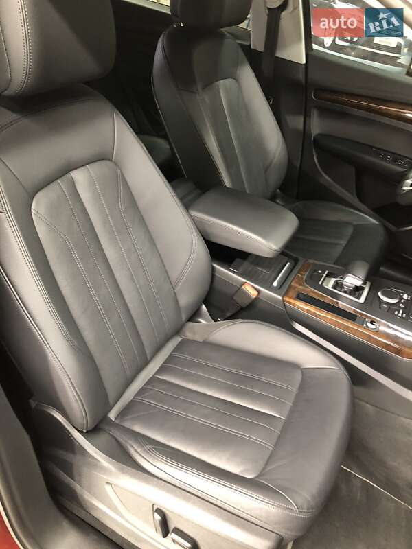 Внедорожник / Кроссовер Audi Q5 2020 в Львове