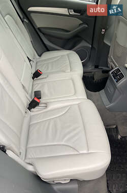 Внедорожник / Кроссовер Audi Q5 2016 в 
