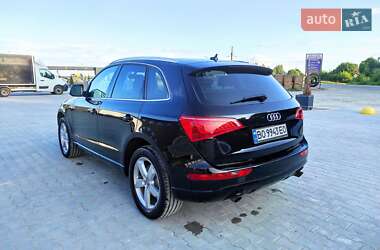 Внедорожник / Кроссовер Audi Q5 2011 в 