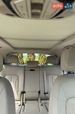 Внедорожник / Кроссовер Audi Q5 2020 в 