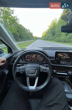 Позашляховик / Кросовер Audi Q5 2019 в Калинівці