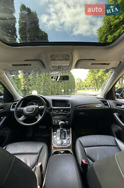 Позашляховик / Кросовер Audi Q5 2015 в 