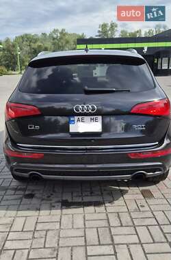 Внедорожник / Кроссовер Audi Q5 2016 в 