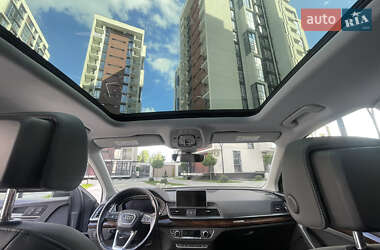 Внедорожник / Кроссовер Audi Q5 2019 в 