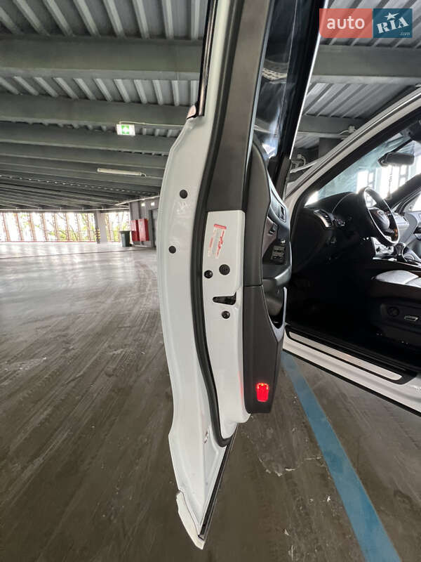 Внедорожник / Кроссовер Audi Q5 2015 в Харькове