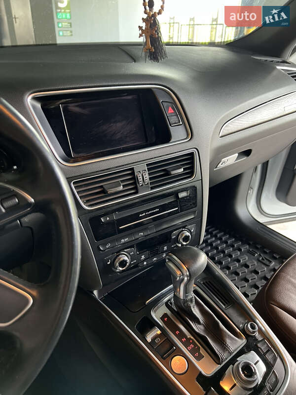 Внедорожник / Кроссовер Audi Q5 2015 в Харькове