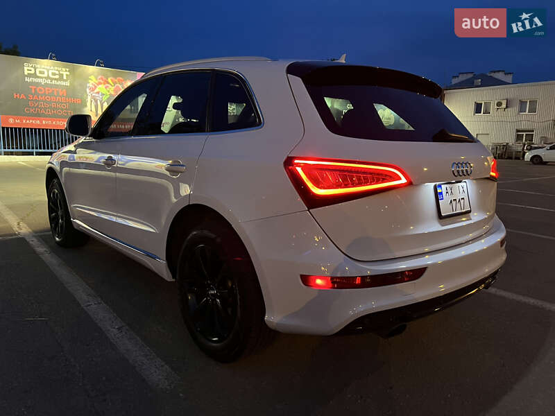 Внедорожник / Кроссовер Audi Q5 2015 в Харькове