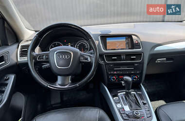 Внедорожник / Кроссовер Audi Q5 2011 в 
