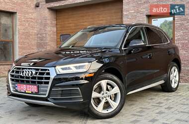 Внедорожник / Кроссовер Audi Q5 2020 в 