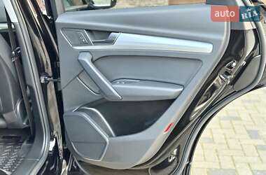 Внедорожник / Кроссовер Audi Q5 2020 в 