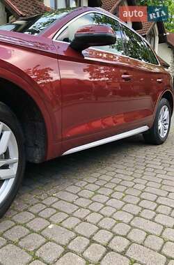 Внедорожник / Кроссовер Audi Q5 2020 в 