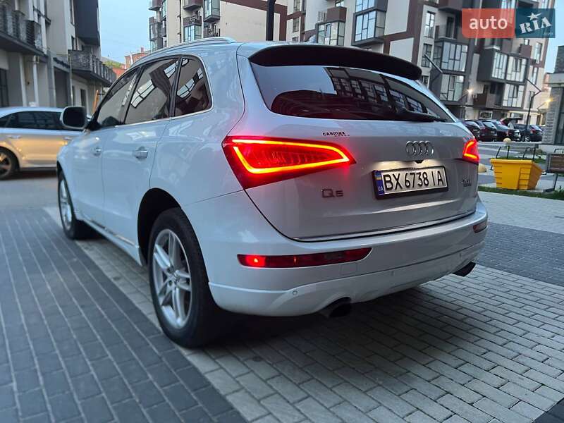 Внедорожник / Кроссовер Audi Q5 2016 в Хмельницком