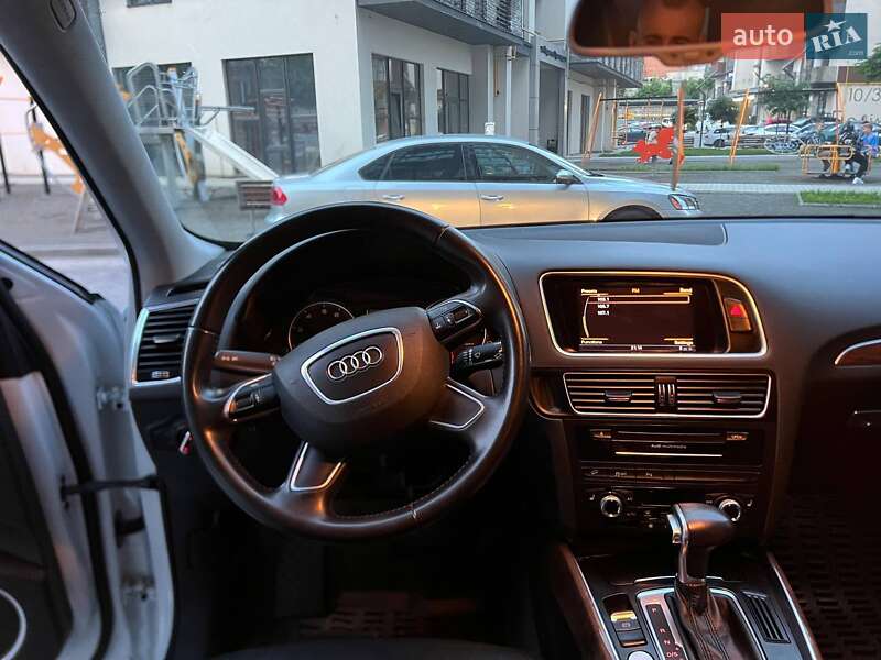 Внедорожник / Кроссовер Audi Q5 2016 в Хмельницком