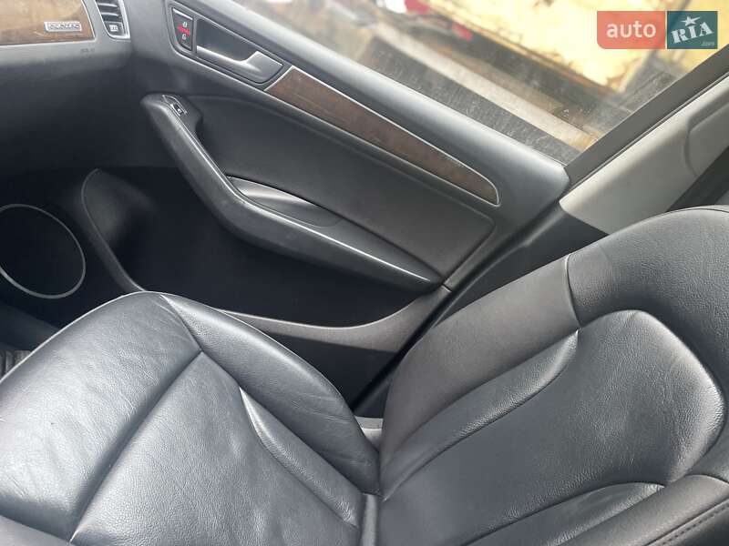 Внедорожник / Кроссовер Audi Q5 2016 в Хмельницком