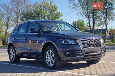 Внедорожник / Кроссовер Audi Q5 2011 в 
