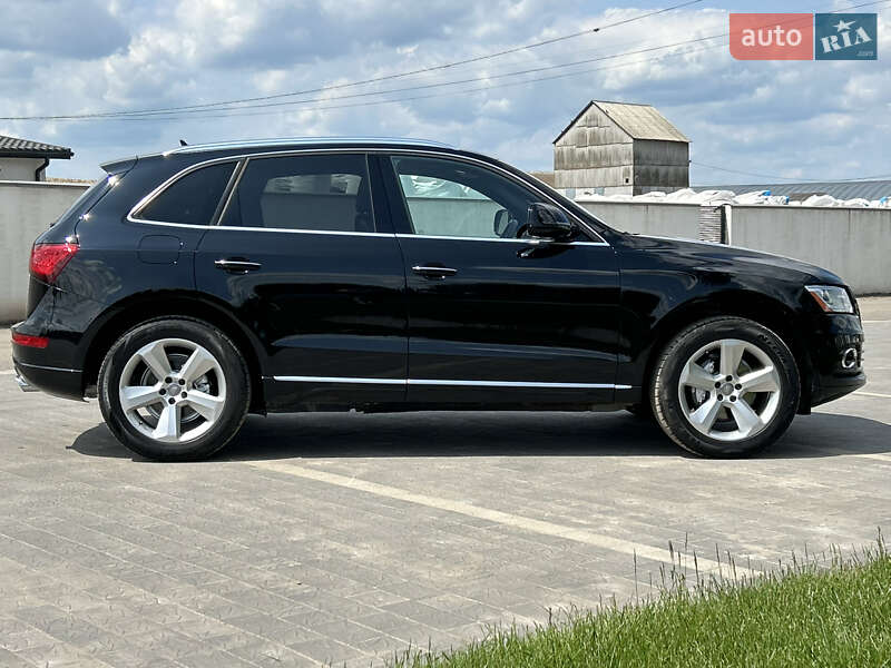 Внедорожник / Кроссовер Audi Q5 2016 в Дубно