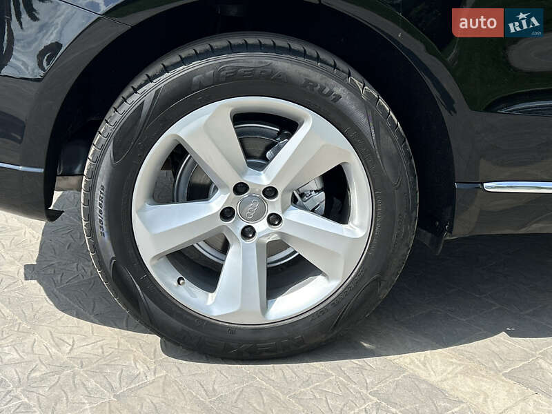 Внедорожник / Кроссовер Audi Q5 2016 в Дубно