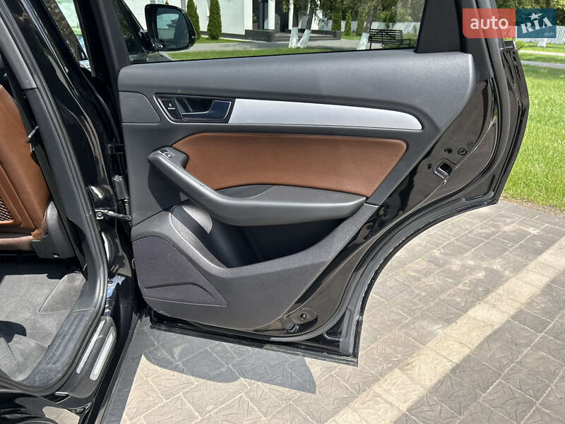 Внедорожник / Кроссовер Audi Q5 2016 в Дубно