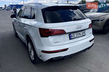Внедорожник / Кроссовер Audi Q5 2020 в 
