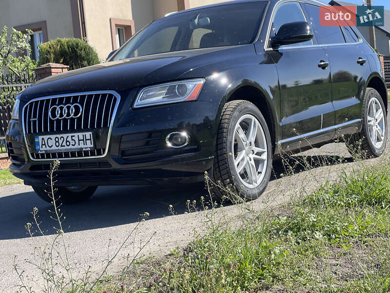 Внедорожник / Кроссовер Audi Q5 2017 в Луцке
