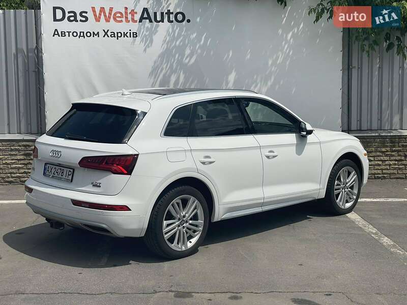 Позашляховик / Кросовер Audi Q5 2018 в Харкові