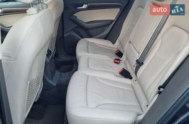 Позашляховик / Кросовер Audi Q5 2014 в 