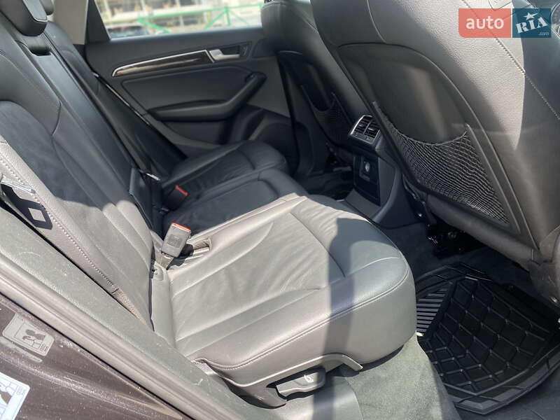 Внедорожник / Кроссовер Audi Q5 2013 в Луцке