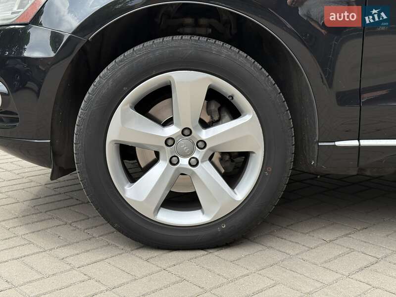 Внедорожник / Кроссовер Audi Q5 2012 в Ровно