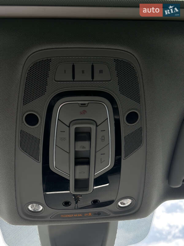 Внедорожник / Кроссовер Audi Q5 2018 в Луцке