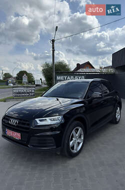 Внедорожник / Кроссовер Audi Q5 2019 в 