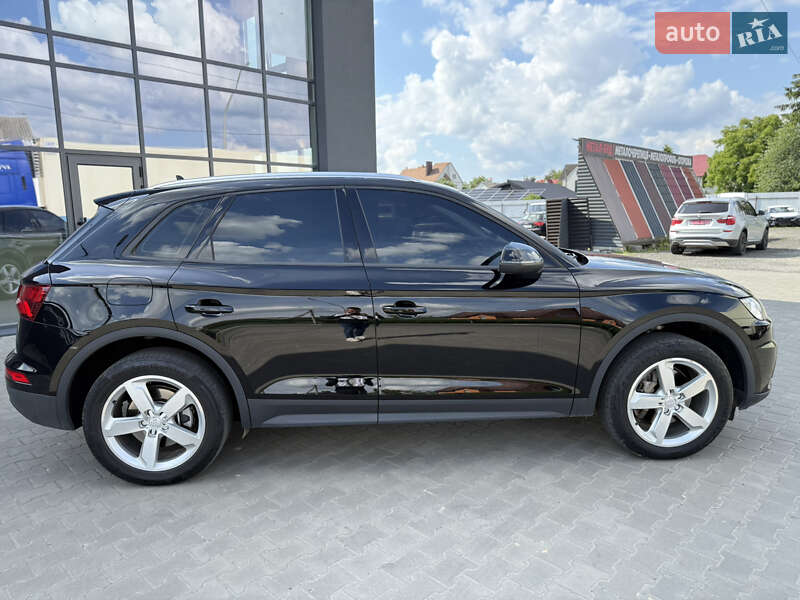 Внедорожник / Кроссовер Audi Q5 2019 в Луцке