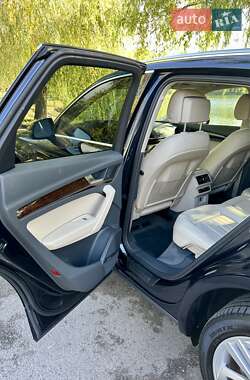 Внедорожник / Кроссовер Audi Q5 2018 в 
