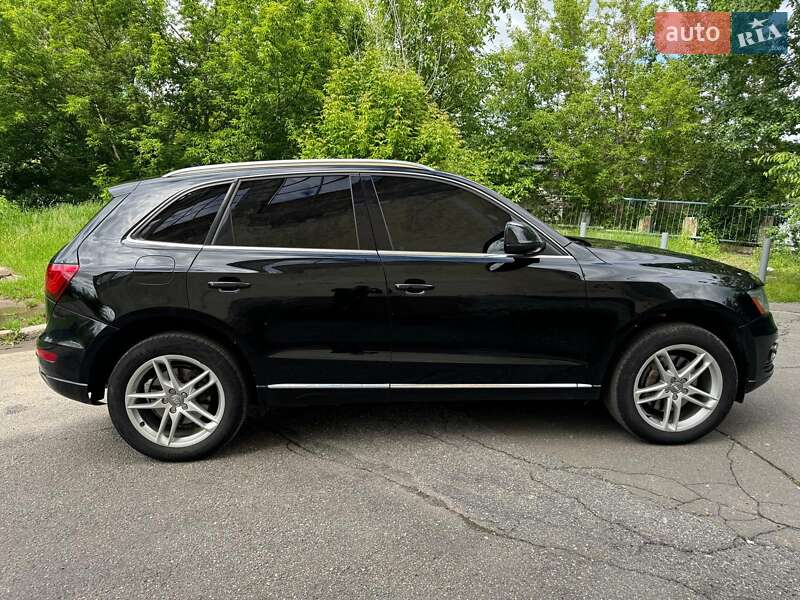 Внедорожник / Кроссовер Audi Q5 2014 в Виннице