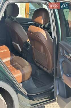 Внедорожник / Кроссовер Audi Q5 2019 в 
