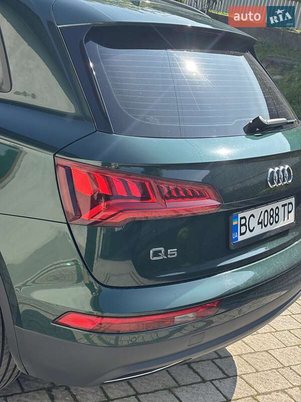 Внедорожник / Кроссовер Audi Q5 2019 в Львове