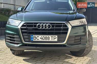 Внедорожник / Кроссовер Audi Q5 2019 в 