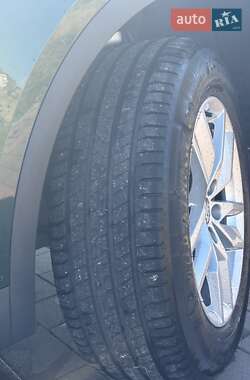 Внедорожник / Кроссовер Audi Q5 2019 в 