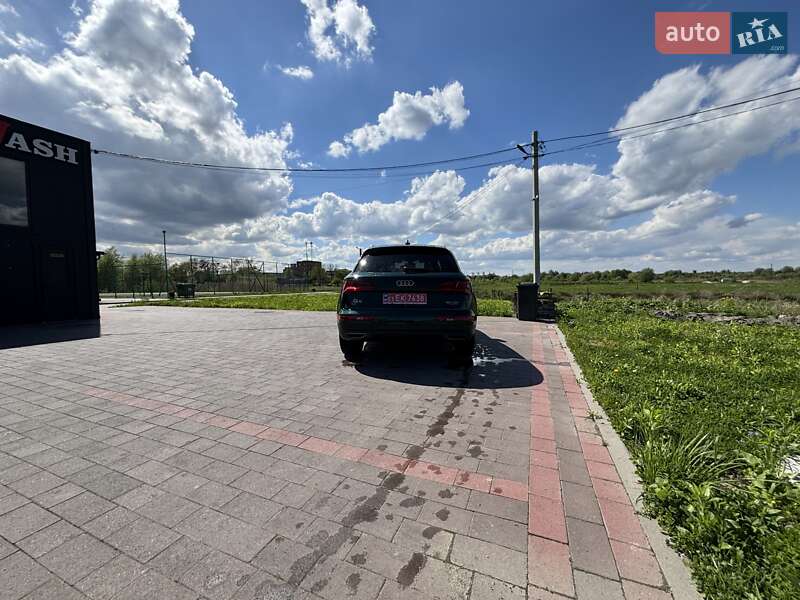 Внедорожник / Кроссовер Audi Q5 2019 в Львове