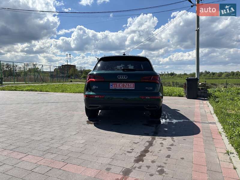 Внедорожник / Кроссовер Audi Q5 2019 в Львове