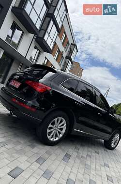 Внедорожник / Кроссовер Audi Q5 2015 в 