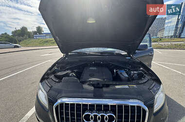 Внедорожник / Кроссовер Audi Q5 2016 в 
