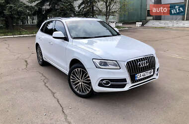 Позашляховик / Кросовер Audi Q5 2016 в 