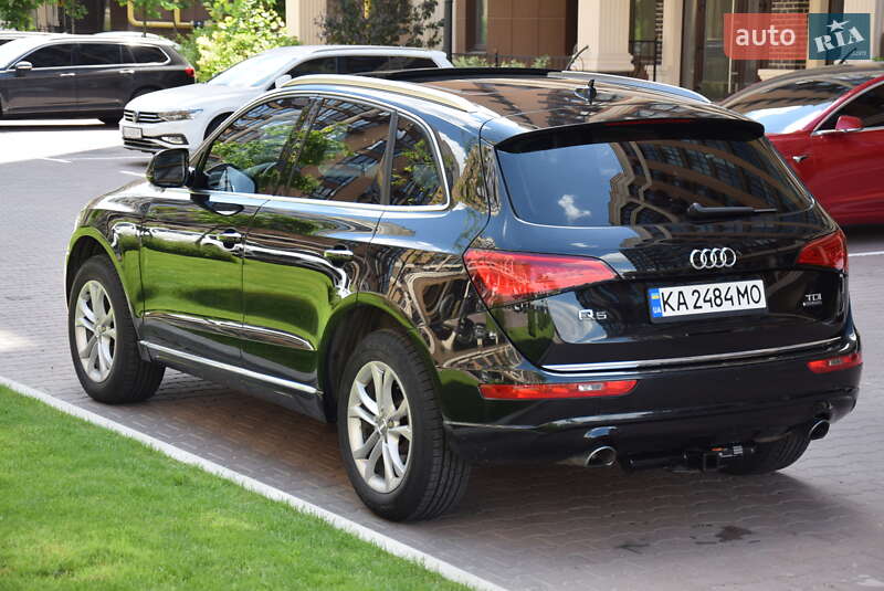 Внедорожник / Кроссовер Audi Q5 2015 в Киеве