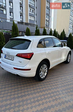 Позашляховик / Кросовер Audi Q5 2012 в 