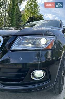 Позашляховик / Кросовер Audi Q5 2015 в 