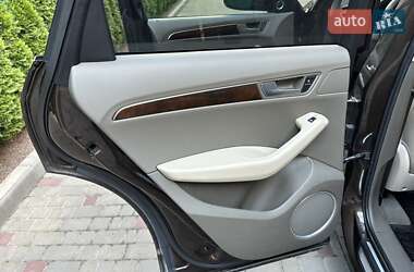 Внедорожник / Кроссовер Audi Q5 2012 в 