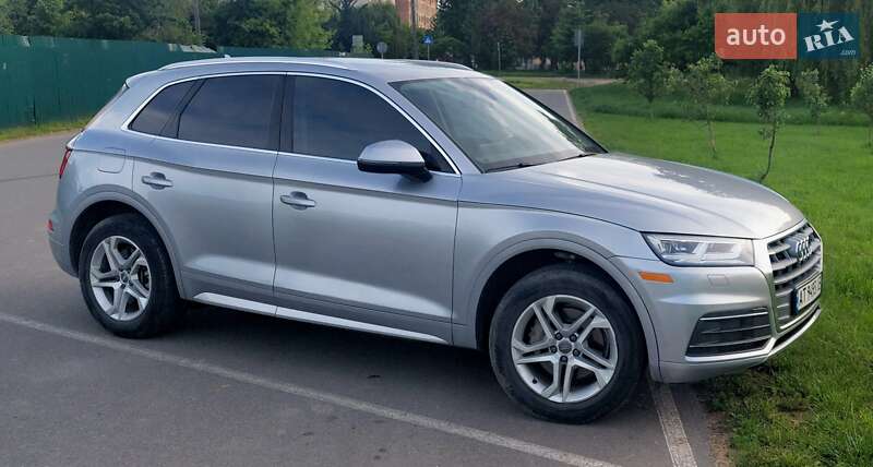 Внедорожник / Кроссовер Audi Q5 2018 в Ивано-Франковске