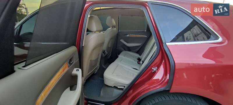 Внедорожник / Кроссовер Audi Q5 2009 в Одессе